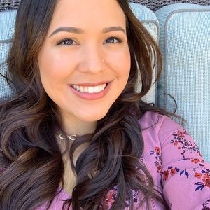 Meet your Posher, Alyssa
